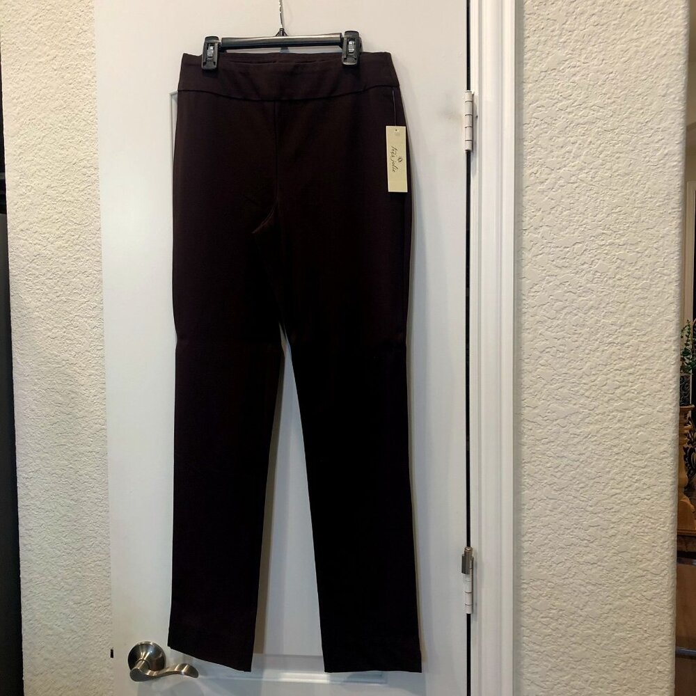 Tres Jolie  Pants - Slim Leg - Color: Brown - Size 6 -  Rayon/60%  Nylon/35% Spa